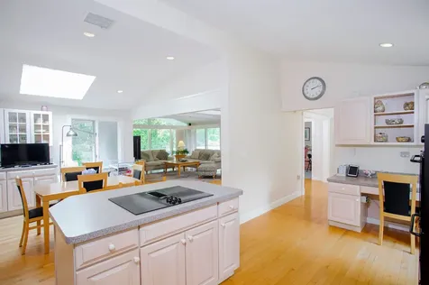 250 Winyah Lane Vineyard Haven MA 02568