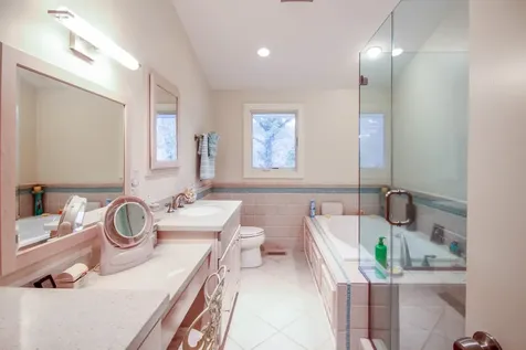 250 Winyah Lane Vineyard Haven MA 02568