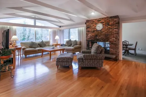 250 Winyah Lane Vineyard Haven MA 02568
