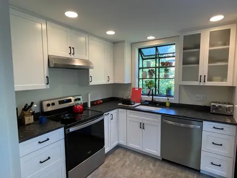 129 Lagoon Avenue Vineyard Haven MA 02568