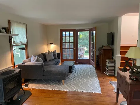 129 Lagoon Avenue Vineyard Haven MA 02568