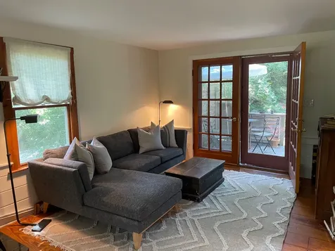 129 Lagoon Avenue Vineyard Haven MA 02568