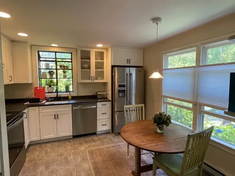 129 Lagoon Avenue Vineyard Haven MA 02568
