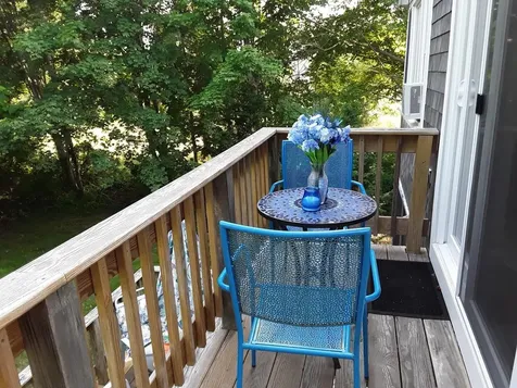 184 Circuit Avenue Oak Bluffs MA 02557