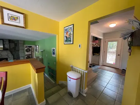 48 Oak Knoll Road West Tisbury MA 02575