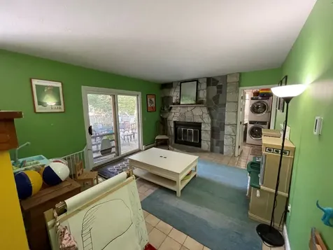 48 Oak Knoll Road West Tisbury MA 02575