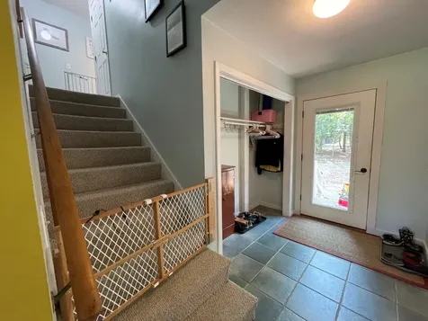 48 Oak Knoll Road West Tisbury MA 02575