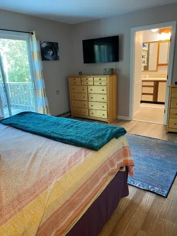 48 Oak Knoll Road West Tisbury MA 02575