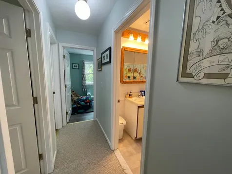 48 Oak Knoll Road West Tisbury MA 02575
