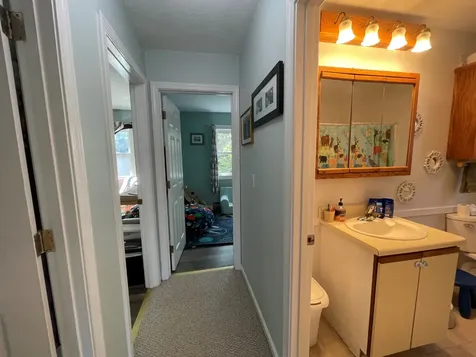 48 Oak Knoll Road West Tisbury MA 02575