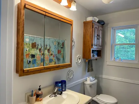 48 Oak Knoll Road West Tisbury MA 02575