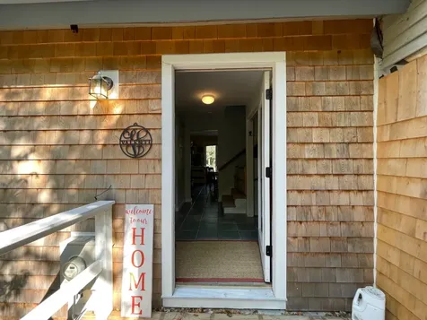 48 Oak Knoll Road West Tisbury MA 02575