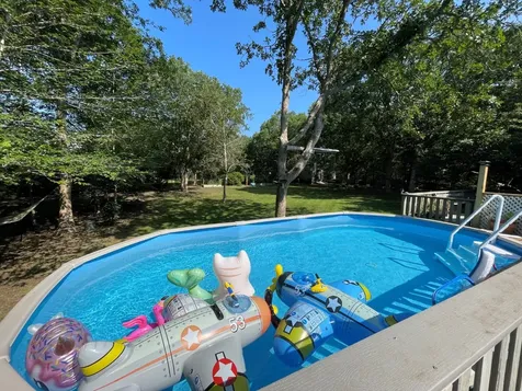 48 Oak Knoll Road West Tisbury MA 02575