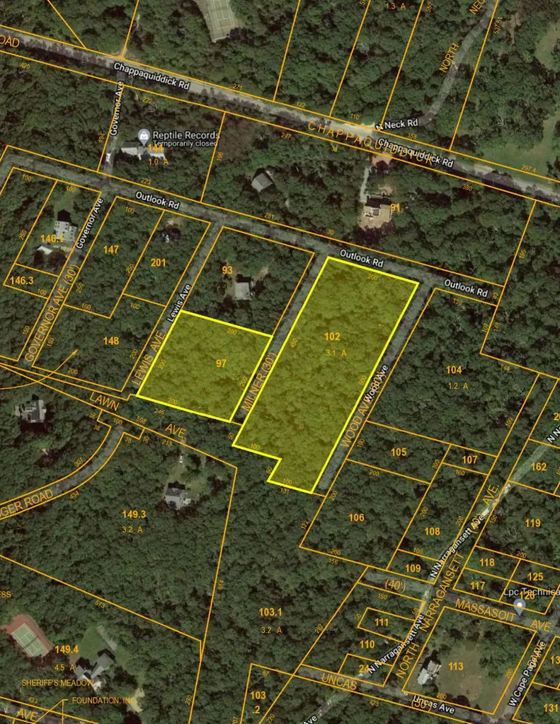 10 Wood Avenue & 9 Lewis Avenue Edgartown MA 02539