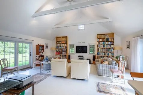 59 Field View Lane West Tisbury MA 02575