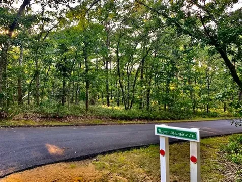 2 Upper Meadow Lane Oak Bluffs MA 02557