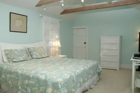 113 Upper Main Street Edgartown MA 02539