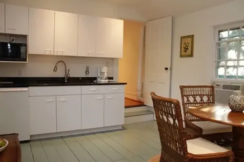 113 Upper Main Street Edgartown MA 02539