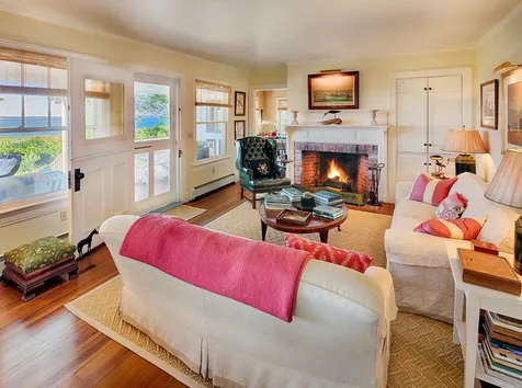 1153 Main Street Vineyard Haven MA 02568