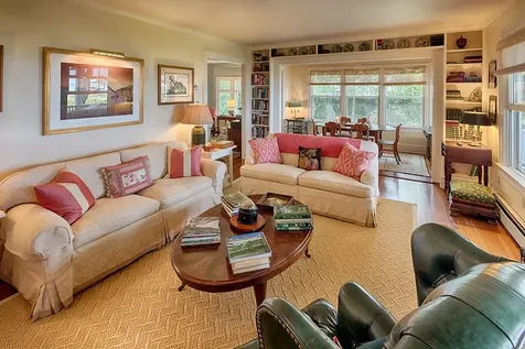 1153 Main Street Vineyard Haven MA 02568