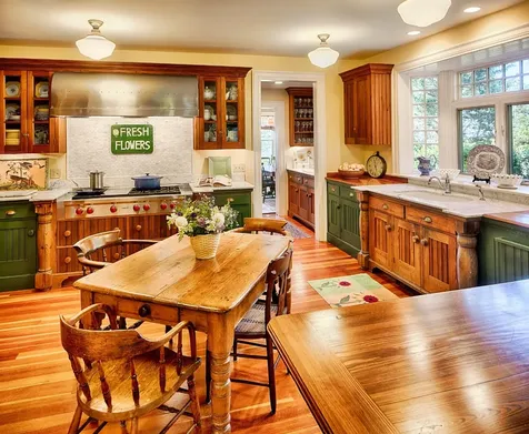 1153 Main Street Vineyard Haven MA 02568