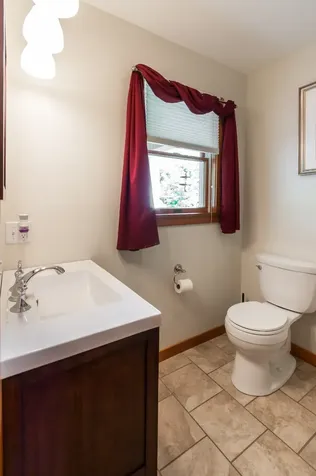7 Stoney Hill Road West Tisbury MA 02575