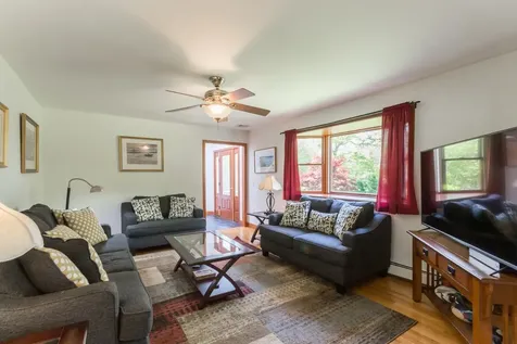 7 Stoney Hill Road West Tisbury MA 02575