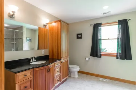 7 Stoney Hill Road West Tisbury MA 02575