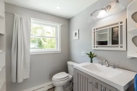 7 Stoney Hill Road West Tisbury MA 02575