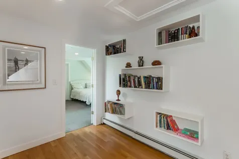 7 Stoney Hill Road West Tisbury MA 02575
