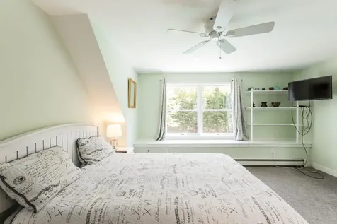 7 Stoney Hill Road West Tisbury MA 02575