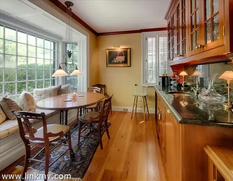 111 Upper Main Street Edgartown MA 02539