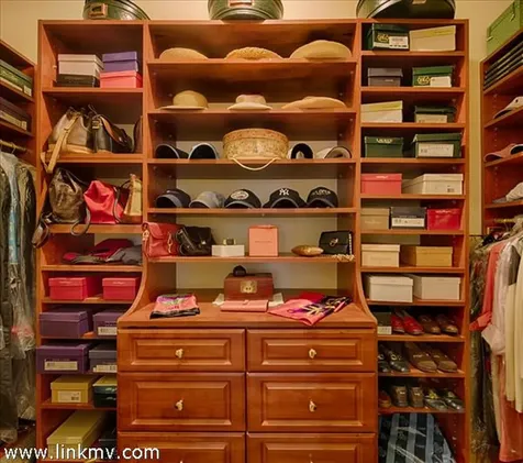 111 Upper Main Street Edgartown MA 02539