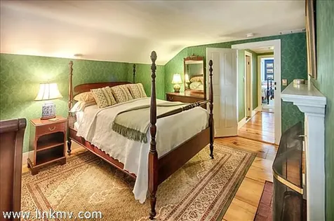 111 Upper Main Street Edgartown MA 02539