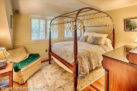 111 Upper Main Street Edgartown MA 02539
