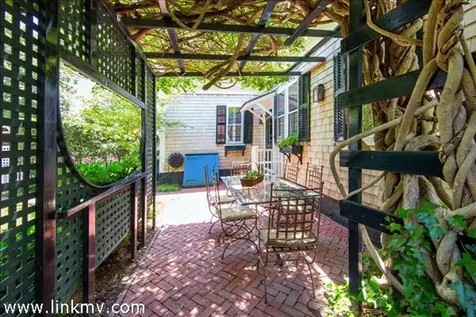 111 Upper Main Street Edgartown MA 02539