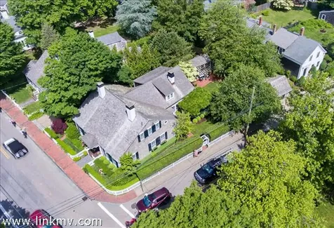 111 Upper Main Street Edgartown MA 02539