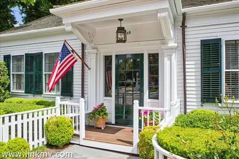 111 Upper Main Street Edgartown MA 02539