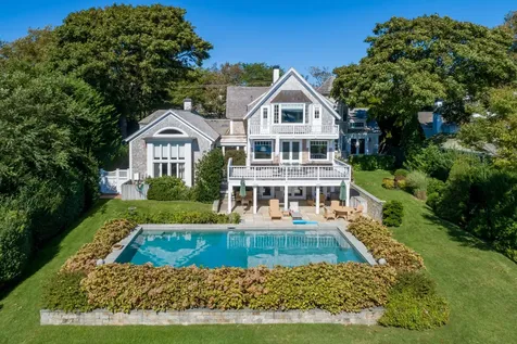 93 South Water Street Edgartown MA 02539
