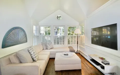 93 South Water Street Edgartown MA 02539