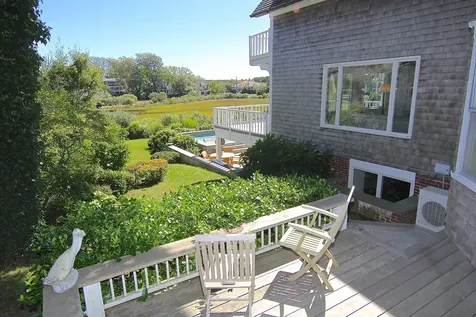 93 South Water Street Edgartown MA 02539