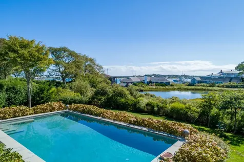 93 South Water Street Edgartown MA 02539