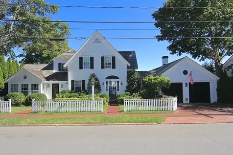 93 South Water Street Edgartown MA 02539