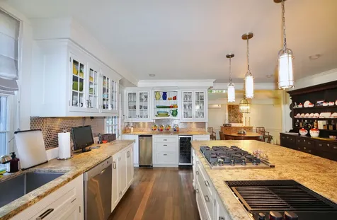93 South Water Street Edgartown MA 02539
