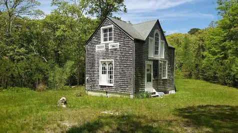98 John Hoft Road Vineyard Haven MA 02568