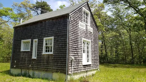 98 John Hoft Road Vineyard Haven MA 02568