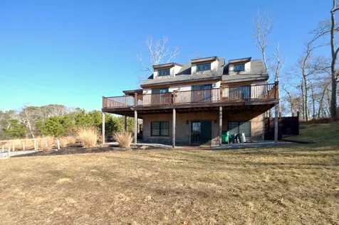 212 Tashmoo Avenue Vineyard Haven MA 02568