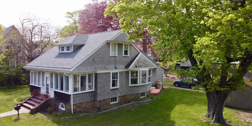 101 State Road Vineyard Haven MA 02568