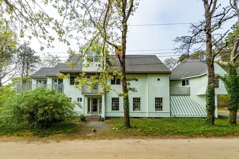99 The Boulevard Edgartown MA 02539