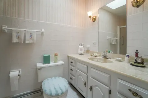 35 Pocasset Avenue Oak Bluffs MA 02557